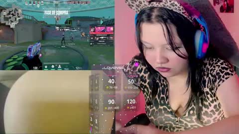 Snapshot of crystal_velvet01 chatting on 14, 1, 2025 crystal online show from 14, 1, 2025