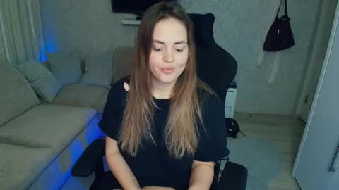 crystalemily online show from 6, 1, 2026