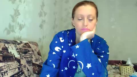 Snapshot of crystallangel chatting on 3, 2, 2026 CrystallAngel online show from 3, 2, 2026