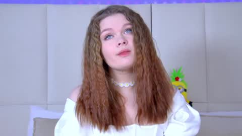 Snapshot of crystallyons chatting on 7, 2, 2025 Crystal online show from 7, 2, 2025