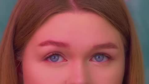 Snapshot of crystallyons chatting on 11, 9, 2025 Crystal online show from 11, 9, 2025