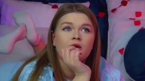 Snapshot of crystallyons chatting on 12, 2, 2026 Crystal online show from 12, 2, 2026