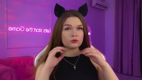 Snapshot of crystallyons chatting on 2, 3, 2026 Crystal online show from 2, 3, 2026