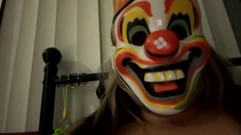 crystalovahhhh online show from 19, 7, 2026