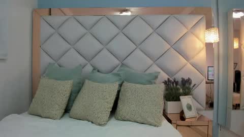 Snapshot of crystalstonee1 chatting on 26, 5, 2026 Crystal online show from 26, 5, 2026