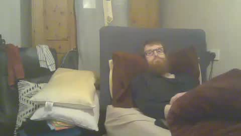 Snapshot of cs014g8493 chatting on 29, 4, 2026 chris online show from 29, 4, 2026