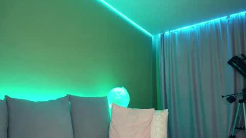 Alexia online show from 12, 1, 2025