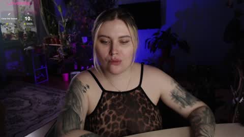 Snapshot of cuddlieschris chatting on 13, 12, 2024 Chris online show from 13, 12, 2024