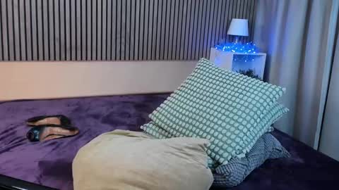 Angel Cums room online show from 27, 2, 2025