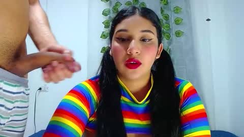 Snapshot of cumb0y_squirtgirl chatting on 16, 11, 2025 Pablo and emma online show from 16, 11, 2025