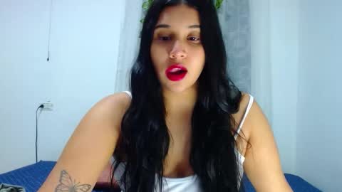 Snapshot of cumb0y_squirtgirl chatting on 2, 12, 2025 Pablo and emma online show from 2, 12, 2025