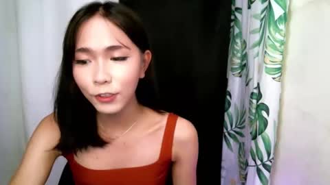 Snapshot of cumcute_ellez chatting on 13, 11, 2025 Elle online show from 13, 11, 2025