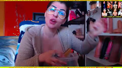 cuminmenowbby online show from 30, 1, 2025