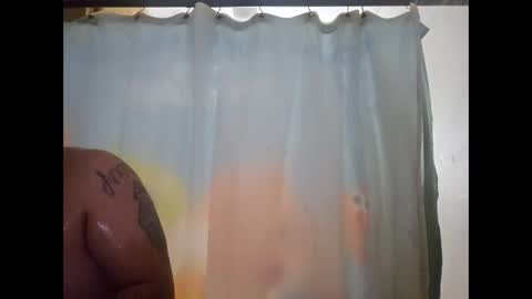 Snapshot of cummachine2022 chatting on 28, 4, 2026 cummachine2022 online show from 28, 4, 2026