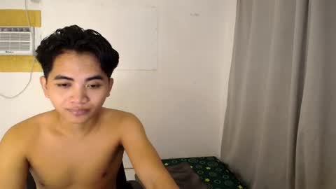 Snapshot of cummingyu chatting on 7, 7, 2026 cummingyu online show from 7, 7, 2026