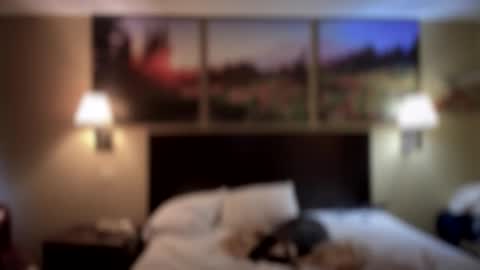 i love to be held unconcious online show from 13, 10, 2025