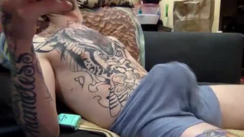 cumonover420 online show from 12, 11, 2025