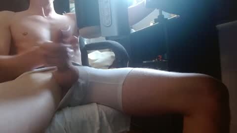 cumplaywithmeb online show from 27, 5, 2026
