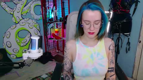 CUMpotikEve online show from 2, 3, 2026