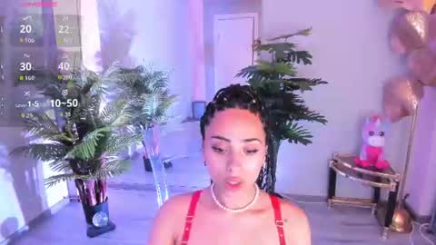 Snapshot of cupcake_izzy chatting on 15, 7, 2026 cupcake_izzy online show from 15, 7, 2026