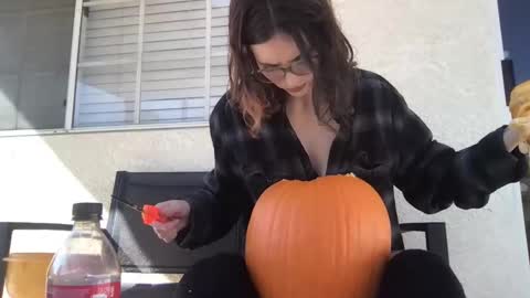 Snapshot of cupiesbedroom chatting on 22, 10, 2025 Cupid online show from 22, 10, 2025