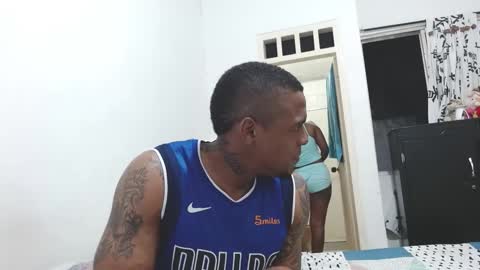 dominic and julieta... independent models online show from 28, 1, 2025