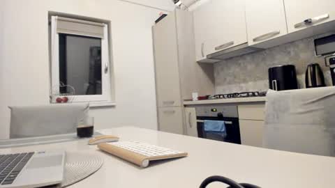 Snapshot of cuplu29 chatting on 22, 6, 2026 maria alex online show from 22, 6, 2026