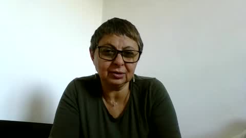 Snapshot of cuplu4346529860 chatting on 20, 10, 2025 couple online show from 20, 10, 2025