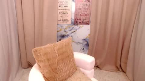 Xyrien online show from 4, 5, 2026