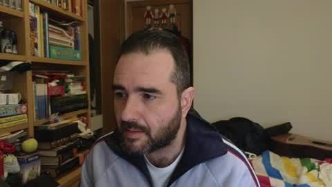 curiosillo1983 online show from 5, 4, 2026