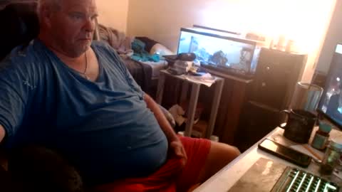 Snapshot of curious1001 chatting on 10, 7, 2026 curious1001 online show from 10, 7, 2026