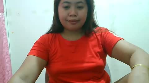 Snapshot of curious_girl247 chatting on 3, 1, 2025 curious_girl247 online show from 3, 1, 2025