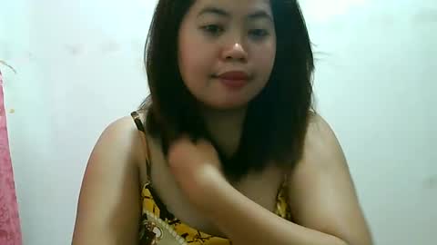 Snapshot of curious_girl247 chatting on 3, 2, 2025 curious_girl247 online show from 3, 2, 2025