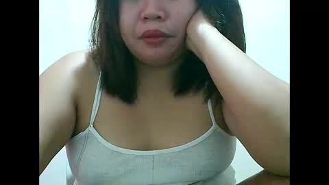 Snapshot of curious_girl247 chatting on 16, 12, 2025 curious_girl247 online show from 16, 12, 2025