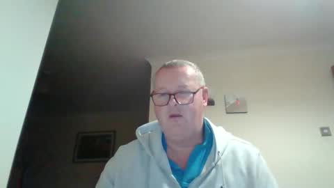 curiousax77 online show from 29, 12, 2024