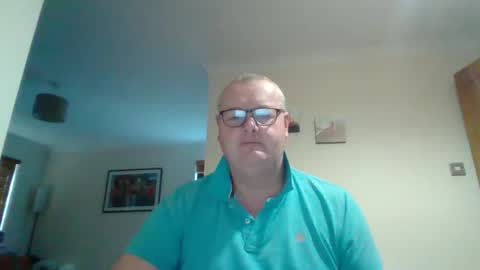 curiousax77 online show from 31, 1, 2025