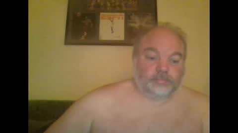 CuriousBate1 online show from 12, 3, 2025