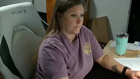 Snapshot of curiouscouple3143 chatting on 27, 1, 2025 curious couple online show from 27, 1, 2025