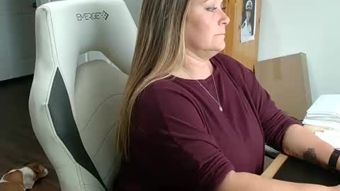 Snapshot of curiouscouple3143 chatting on 30, 1, 2025 curious couple online show from 30, 1, 2025