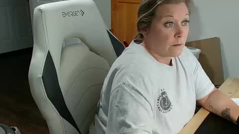 Snapshot of curiouscouple3143 chatting on 6, 2, 2025 curious couple online show from 6, 2, 2025