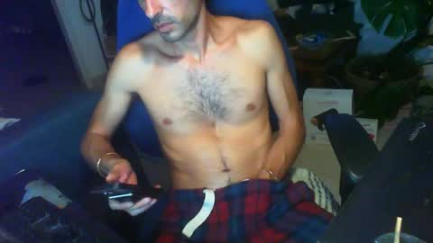 Snapshot of curiousgenie chatting on 4, 11, 2025 curiousgenie online show from 4, 11, 2025