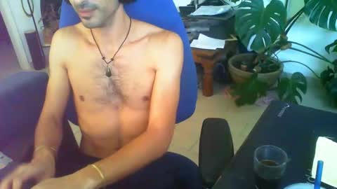 Snapshot of curiousgenie chatting on 22, 11, 2025 curiousgenie online show from 22, 11, 2025