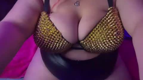 Snapshot of curlykaii55 chatting on 9, 1, 2025 Kay online show from 9, 1, 2025