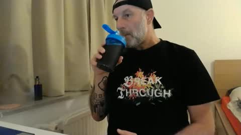 Curman85 online show from 14, 12, 2025