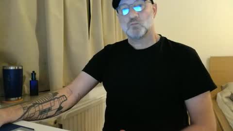 Curman85 online show from 7, 2, 2026