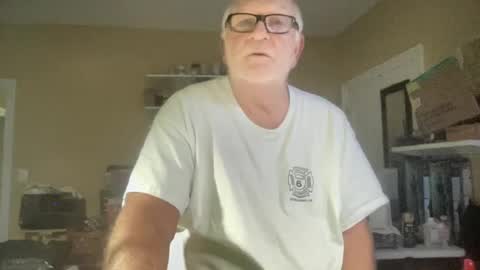 Snapshot of curo69 chatting on 22, 9, 2025 ALAN online show from 22, 9, 2025