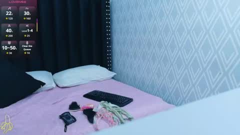 Snapshot of curvybuffgirl chatting on 1, 5, 2026 Michel online show from 1, 5, 2026