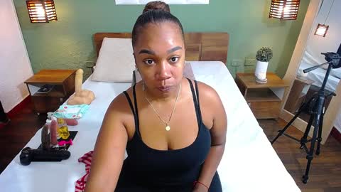 Danna online show from 28, 12, 2024