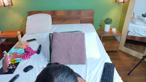 Danna online show from 18, 9, 2025