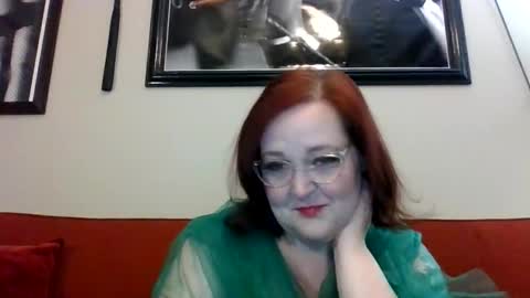Snapshot of curvylittlesecret chatting on 7, 6, 2026 curvylittlesecret online show from 7, 6, 2026